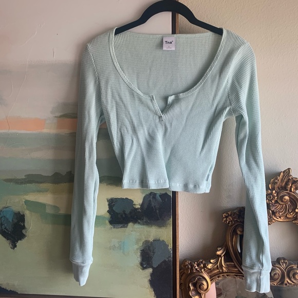 Aritzia | Tops | Tna Thermal Scoopneck 